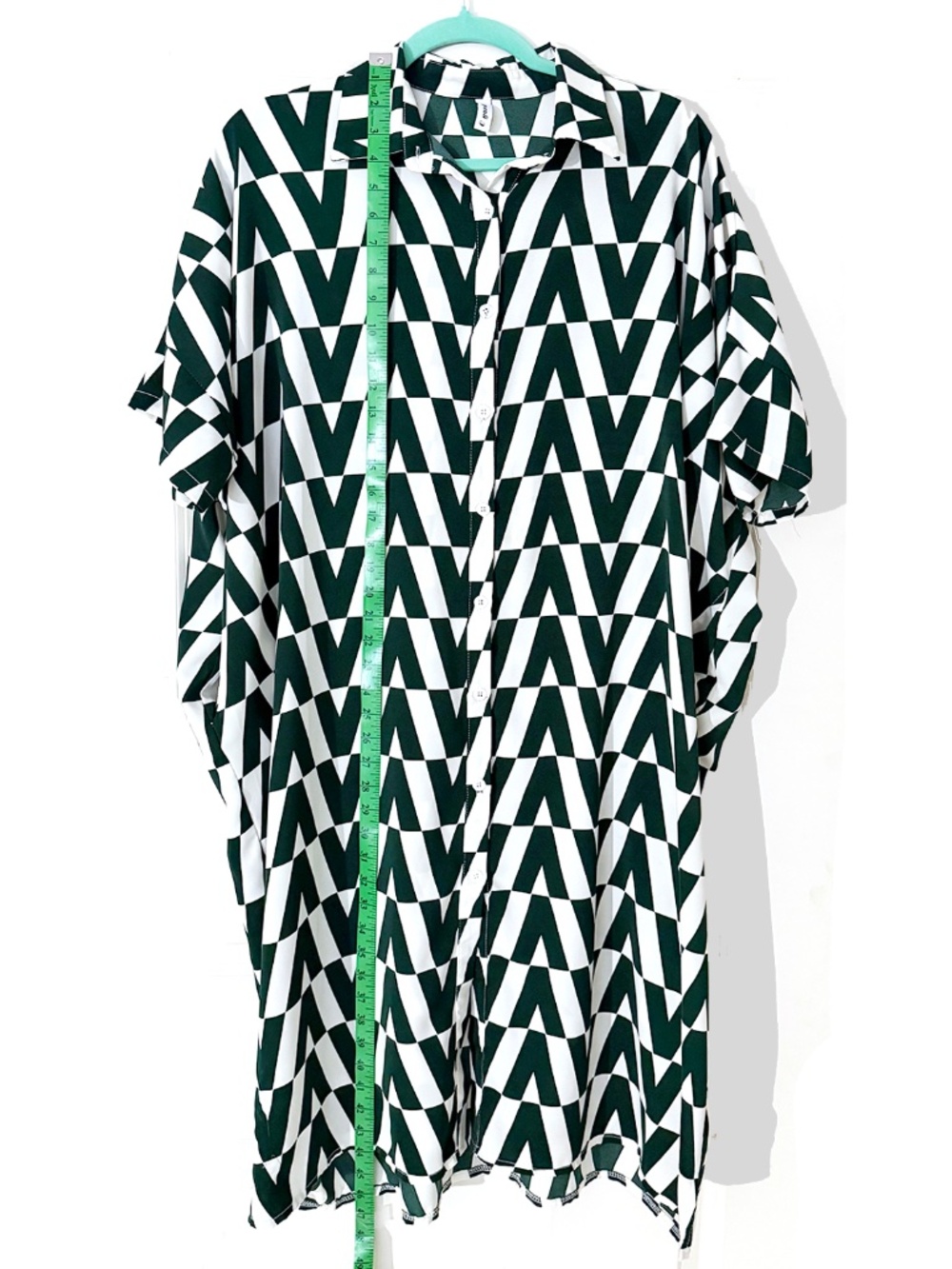 C YARD Green & White Geometric V-Pattern Shirt Dress - Picture 4 of 6